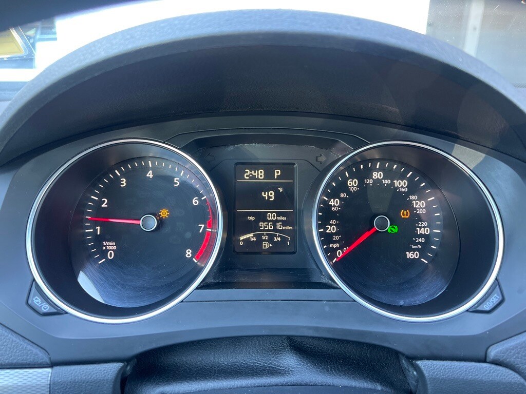 2018 Volkswagen Jetta Wolfsburg Edition photo 2