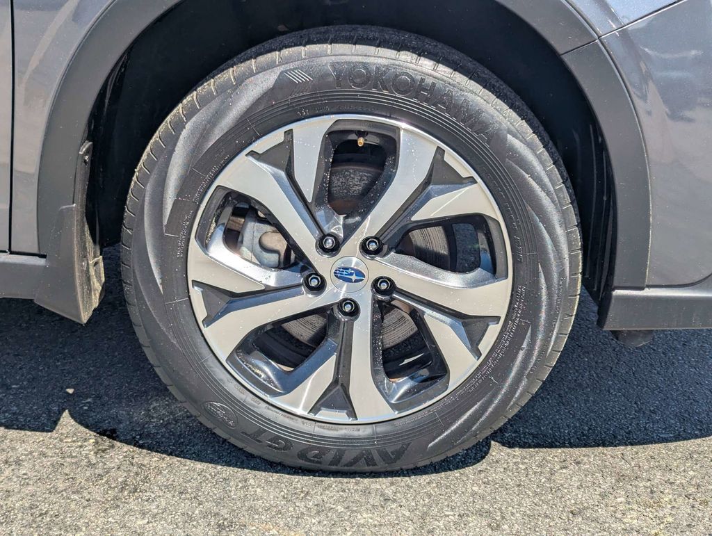 2021 Subaru Outback Limited - Photo 10