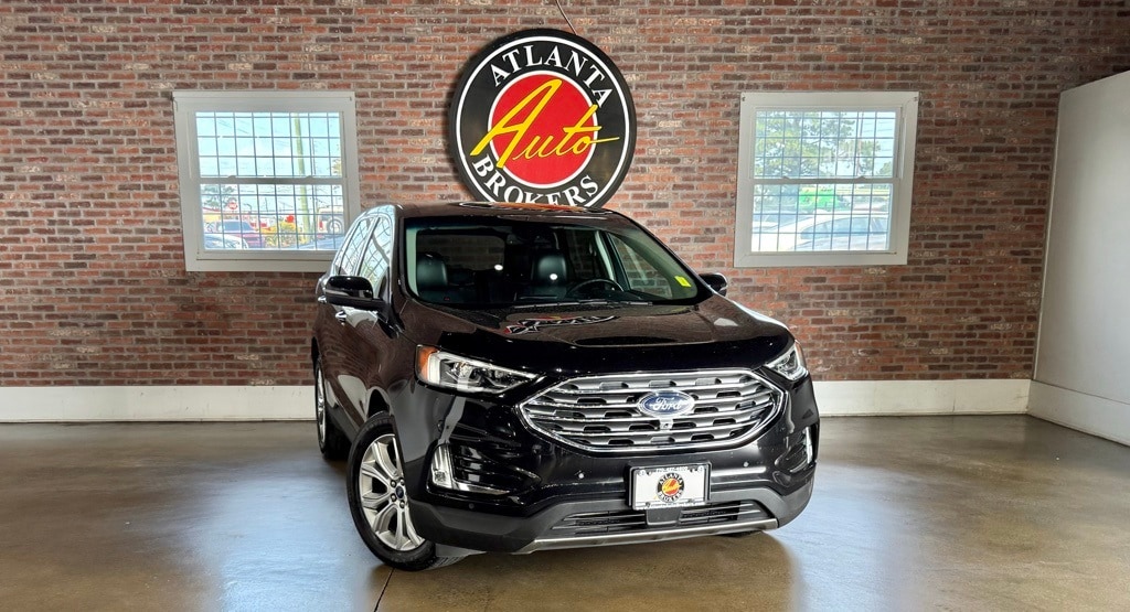 Used 2022 Ford Edge Titanium SUV