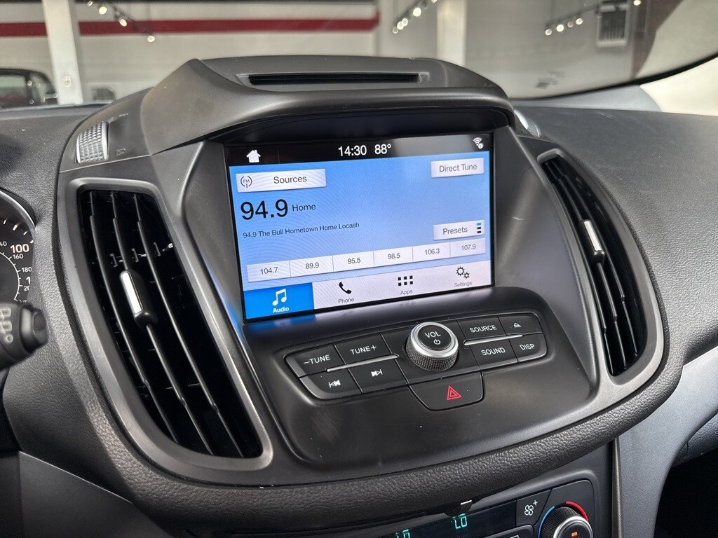 2018 Ford Escape SEL photo 3