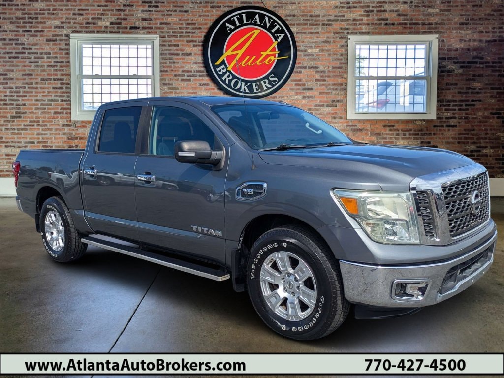 2017 Nissan Titan