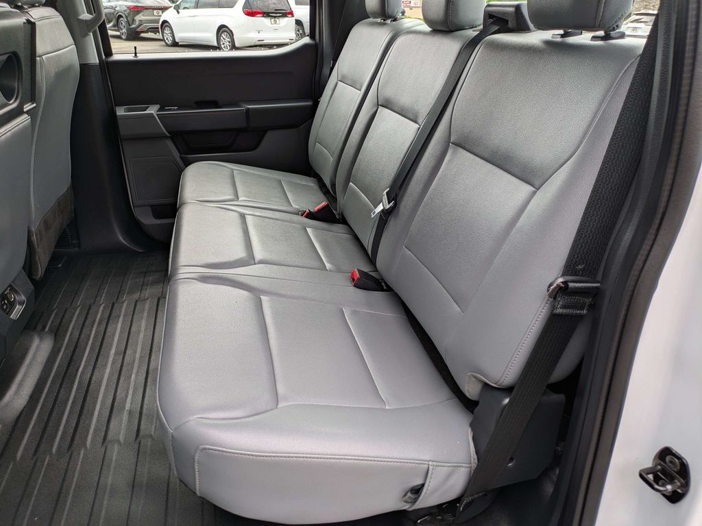 2022 Ford F-150 XL - Photo 14