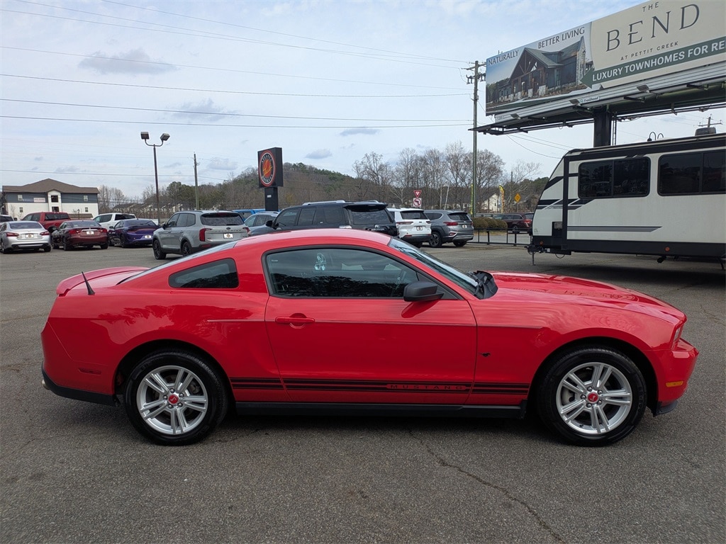 Used 2010 Ford Mustang V6 Coupe