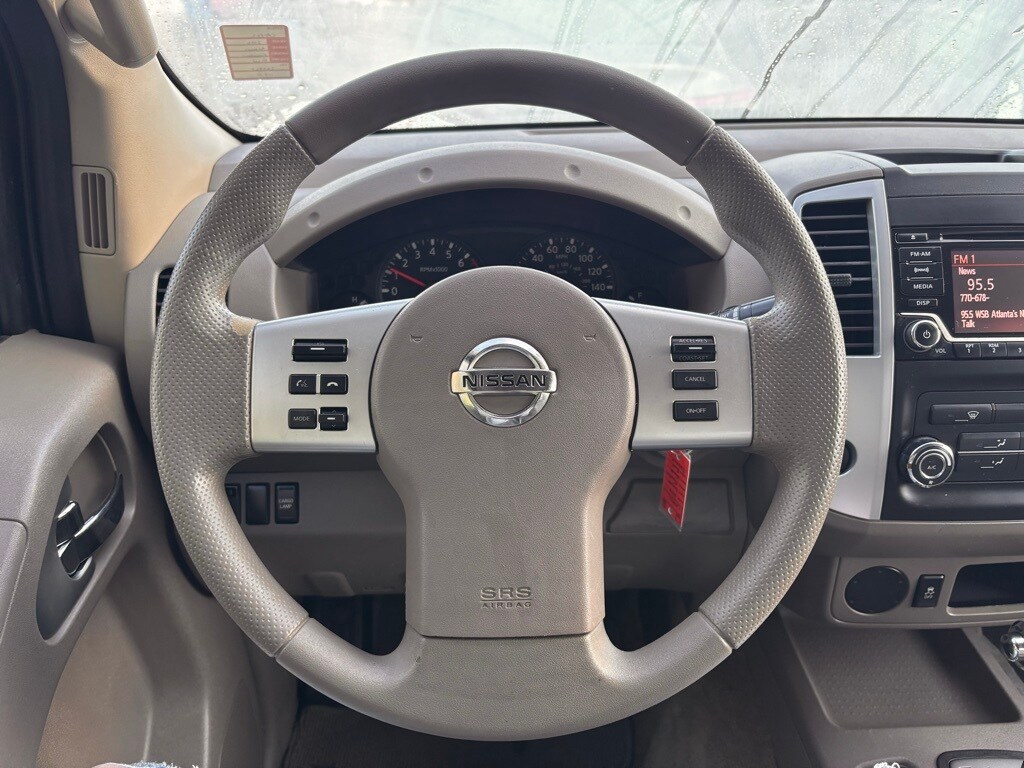 Used 2016 Nissan Frontier SV Truck Crew Cab