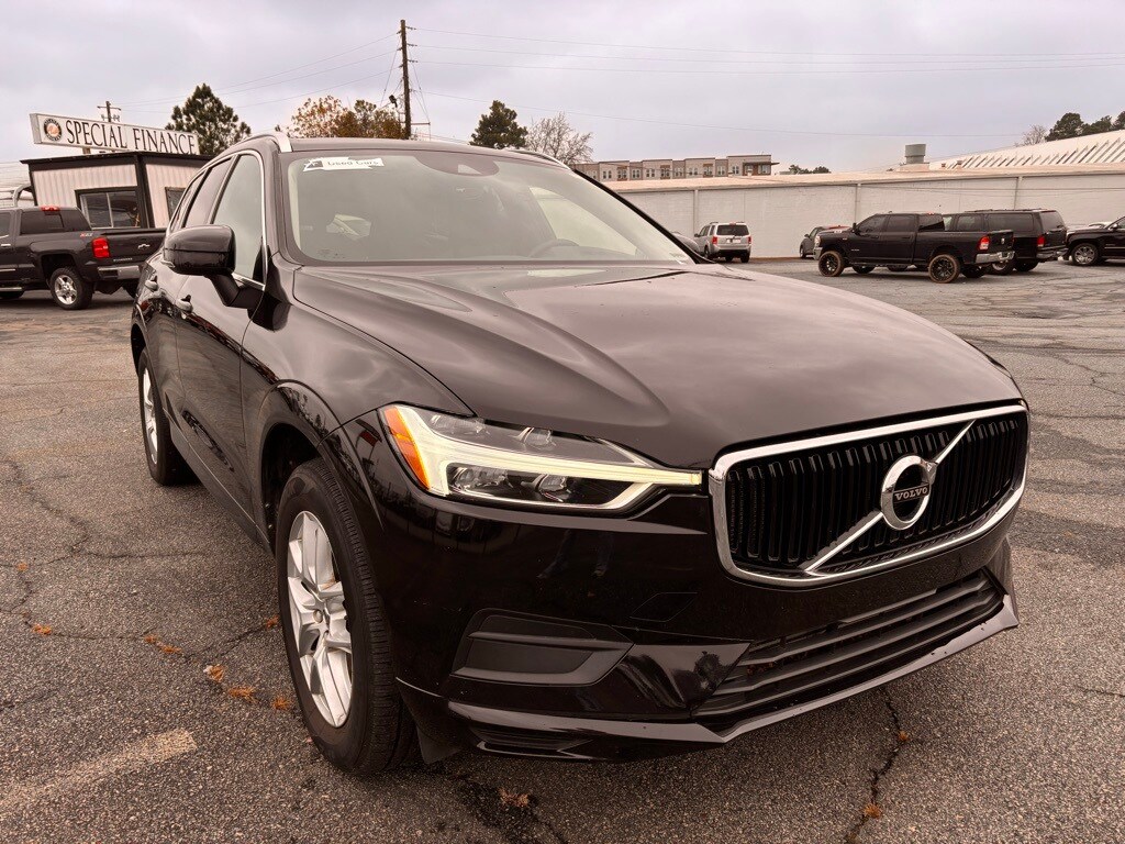 Used 2018 Volvo XC60 T5 Momentum SUV