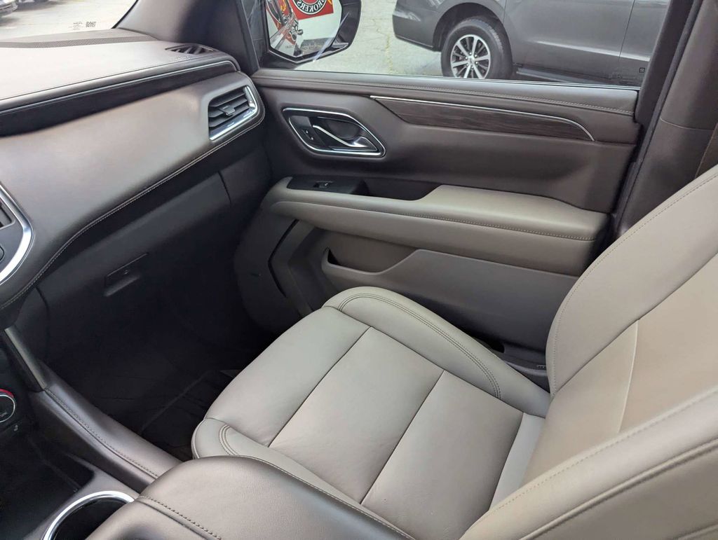 2022 Chevrolet Tahoe LT - Photo 18
