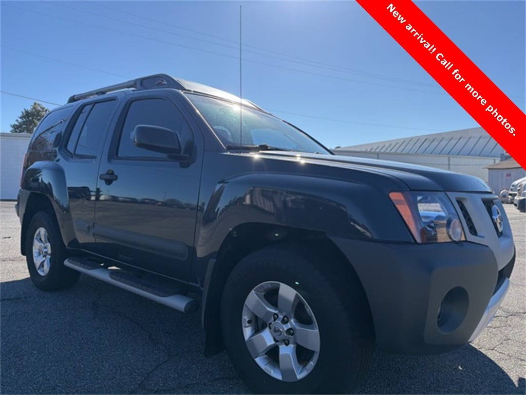 2012 Nissan Xterra S's photo
