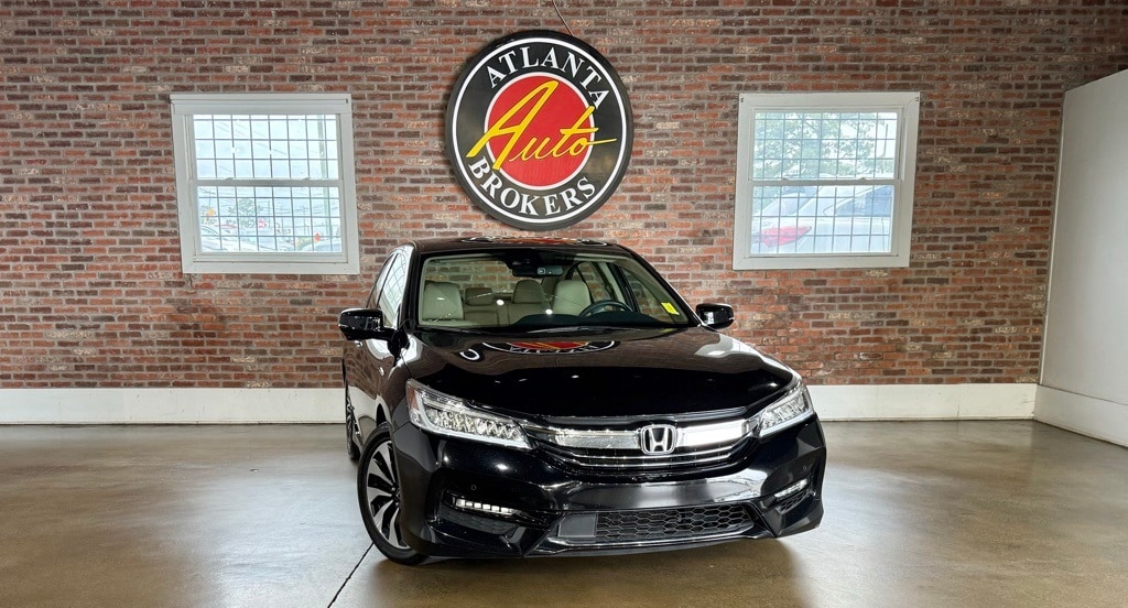 Used 2017 Honda Accord Hybrid Touring Sedan