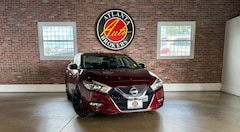 used 2017 Nissan Maxima SR Sedan for sale in atlanta