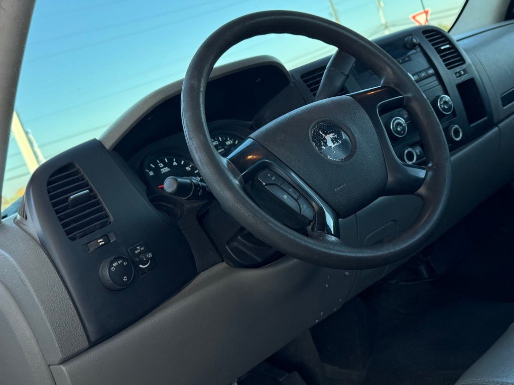 2012 Chevrolet Silverado 1500 Work Truck - Photo 8