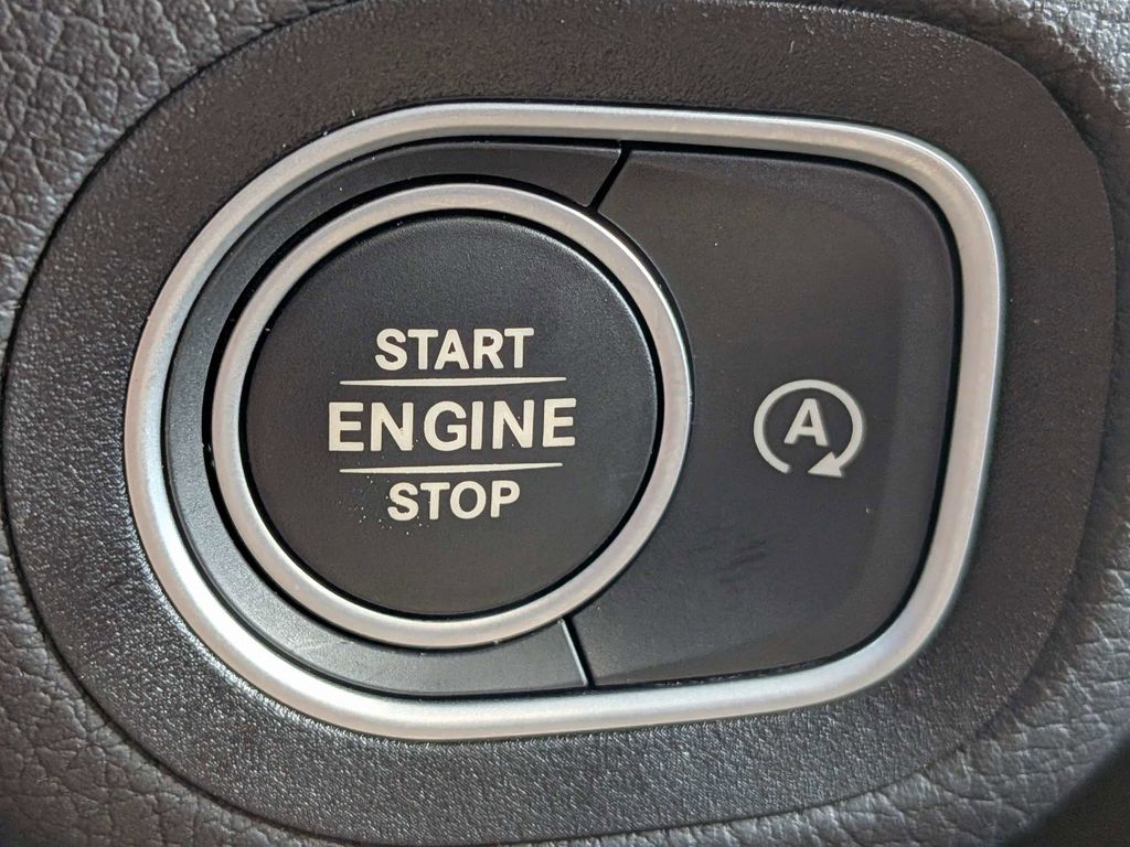 2025 Mercedes-Benz GLE GLE350 - Photo 31