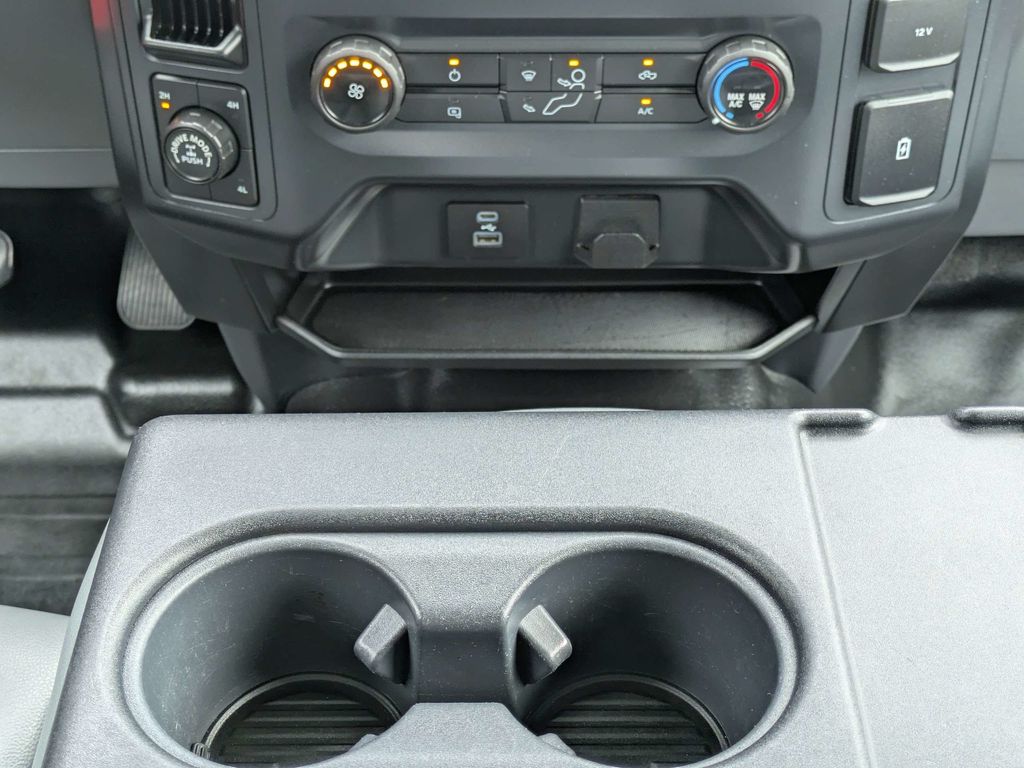 2022 Ford F-150 XL - Photo 19