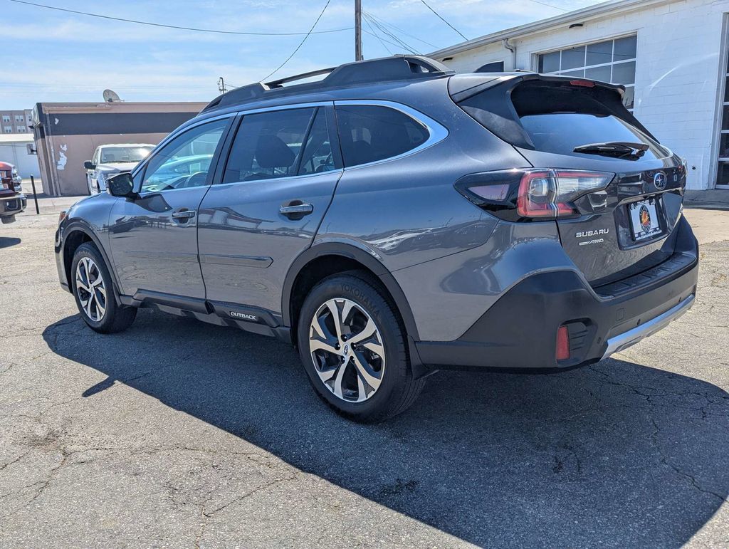 2021 Subaru Outback Limited - Photo 7
