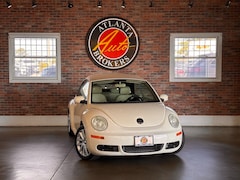 used 2008 Volkswagen Beetle SE Convertible for sale in atlanta