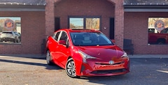 used 2017 Toyota Prius Four Hatchback for sale in atlanta