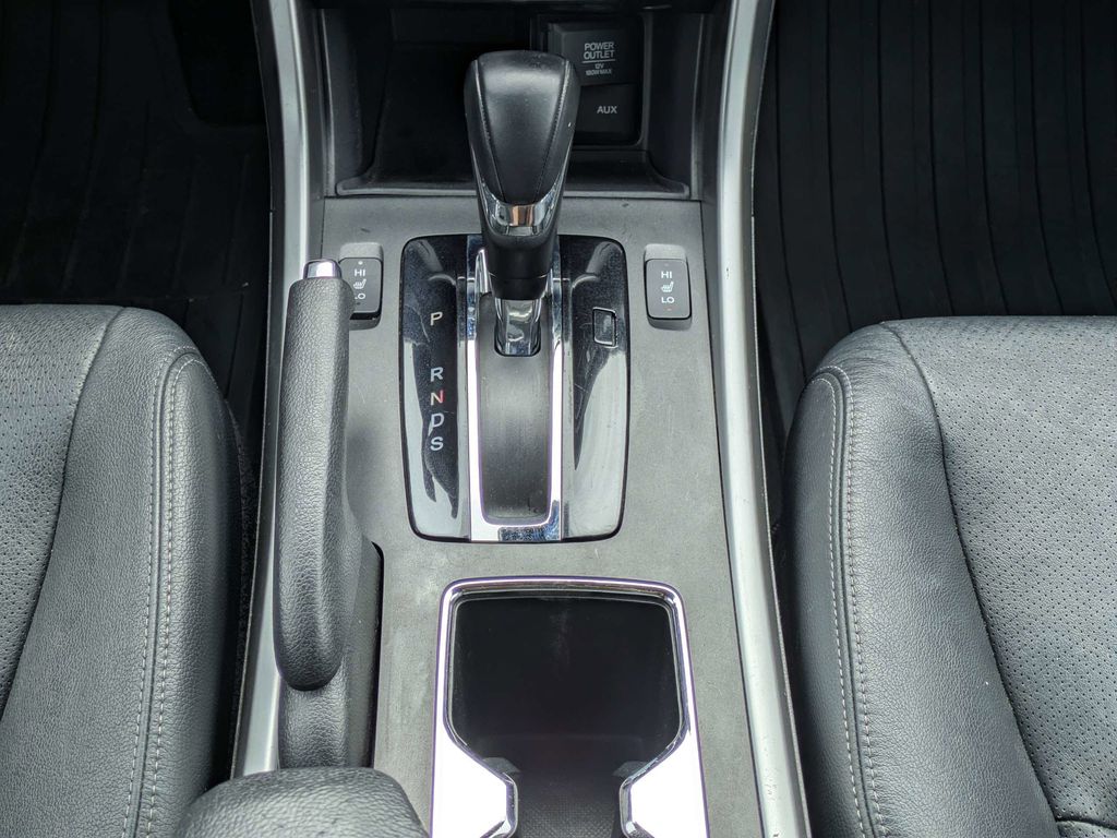 2014 Honda Accord EX-L V-6 - Photo 18