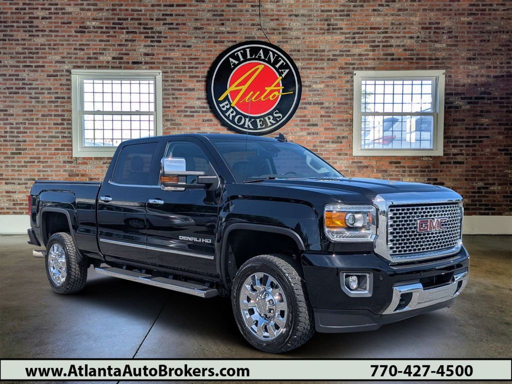 2016 GMC Sierra 4WD Crew Cab Standard Box Denali's photo