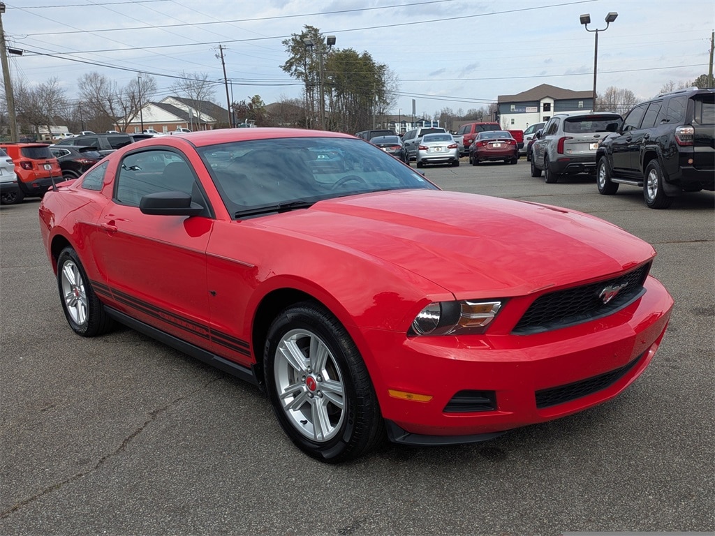 Used 2010 Ford Mustang V6 Coupe