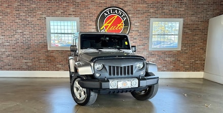 2015 Jeep Wrangler Unlimited Sahara SUV