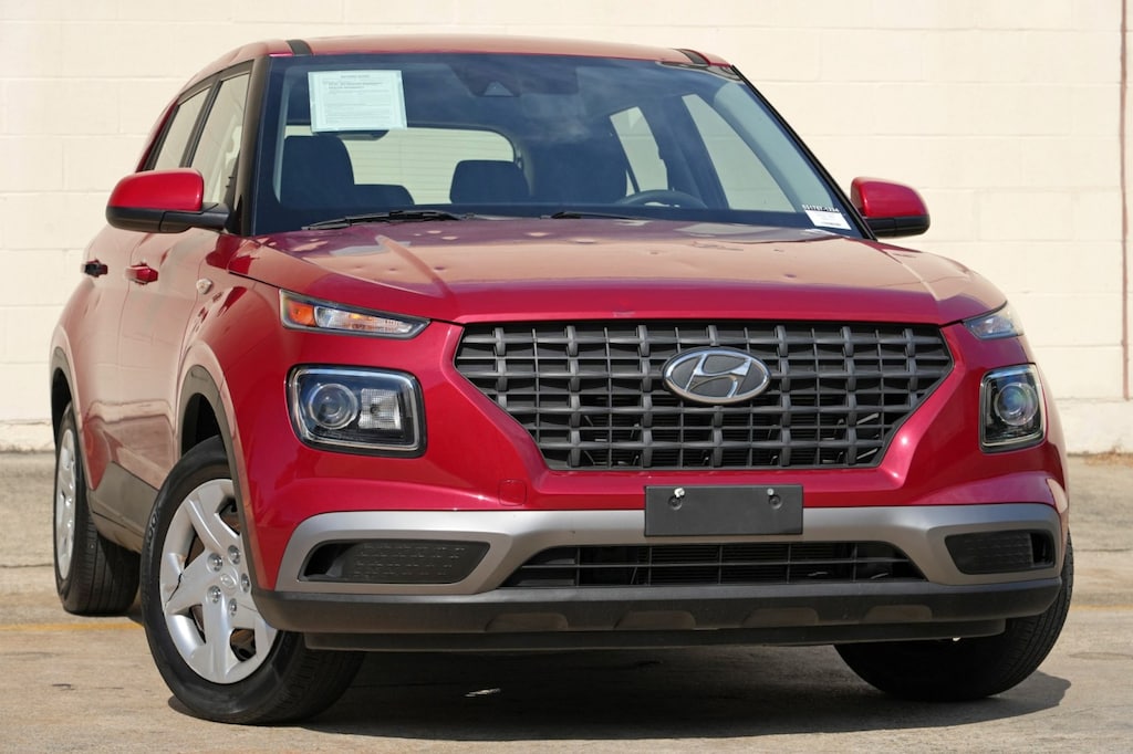 Used 2020 Hyundai Venue SE SUV