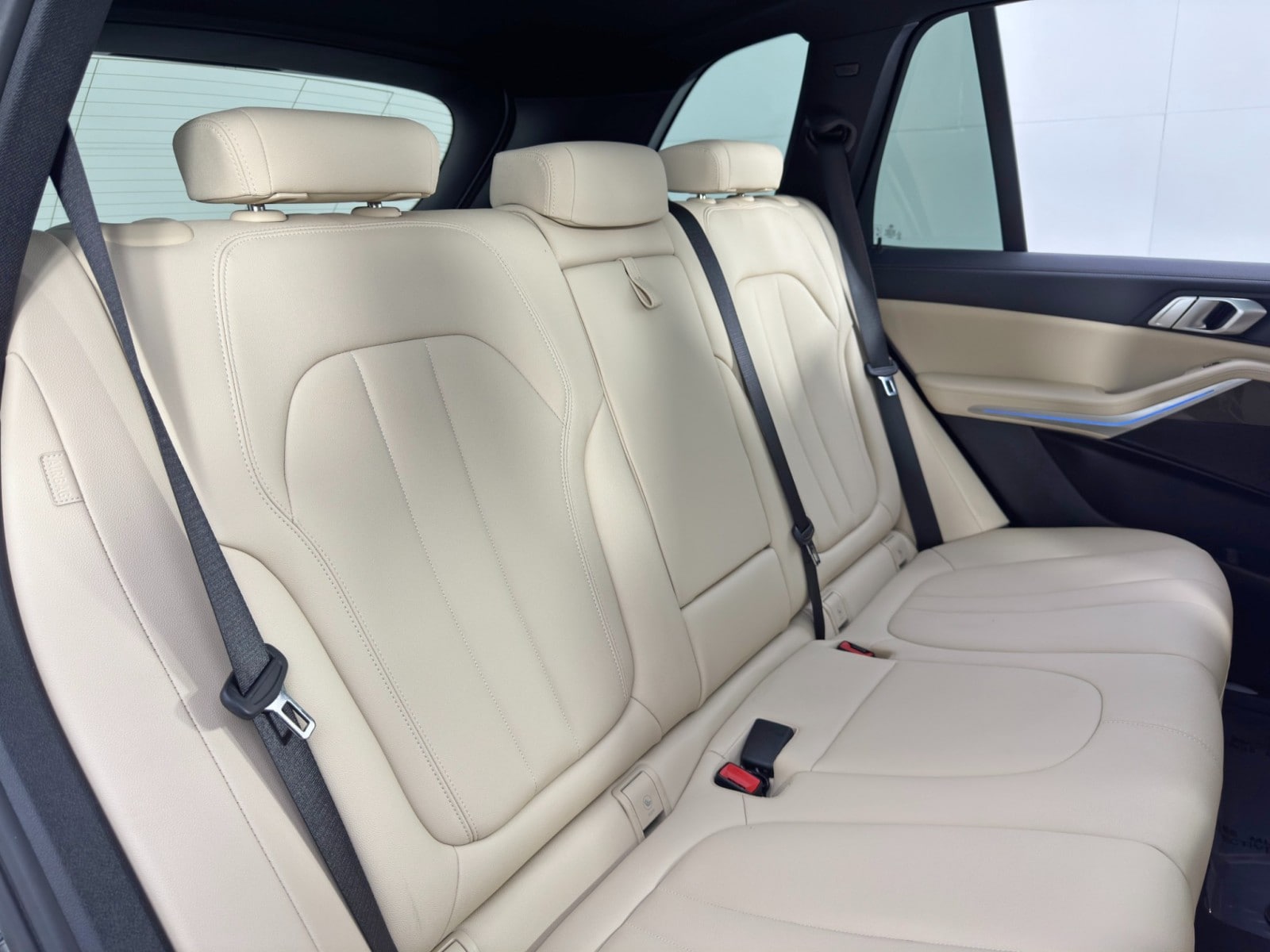 2022 BMW X5 45e - Photo 44