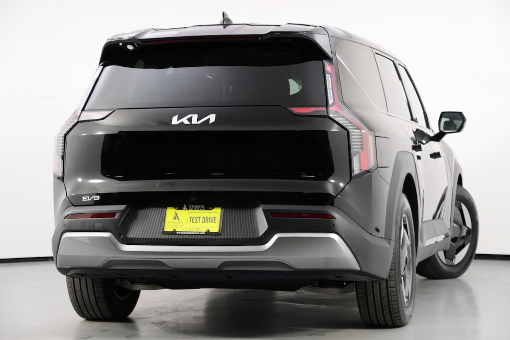 Used 2024 Kia EV9 Light Long Range SUV