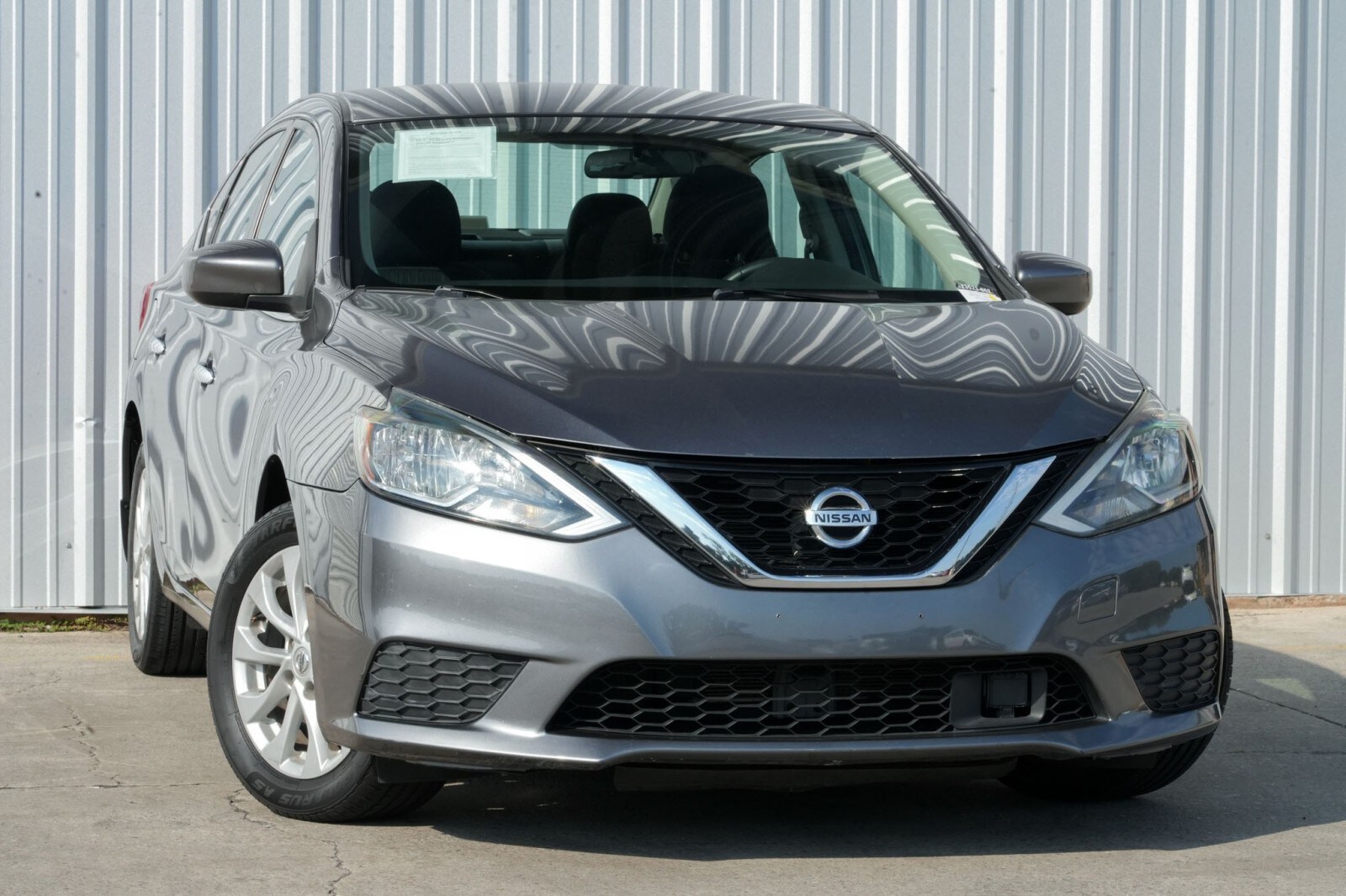 2019 Nissan Sentra SV photo 2