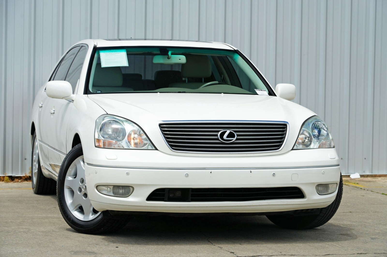 2001 Lexus LS 430 Luxury photo 2