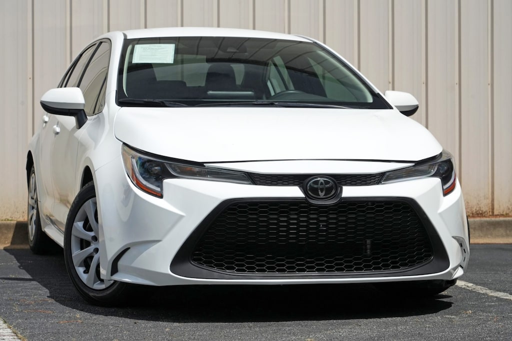 Used 2022 Toyota Corolla LE Sedan