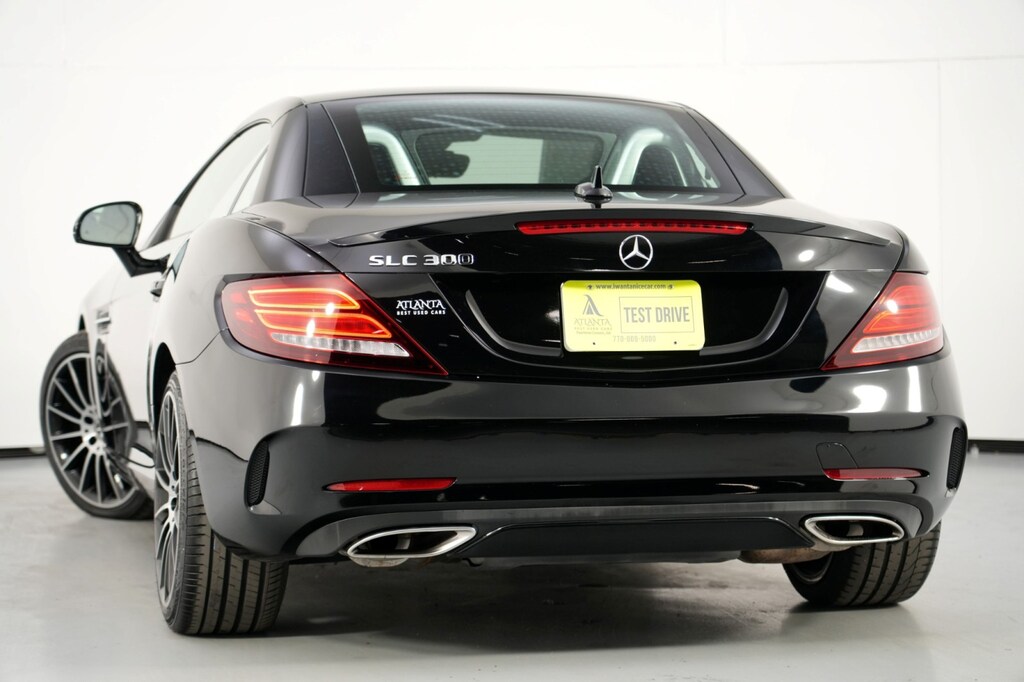 Used 2019 Mercedes-Benz SLC 300 SLC 300 w/ AMG Line Exterior, Premium & Night Pack Roadster