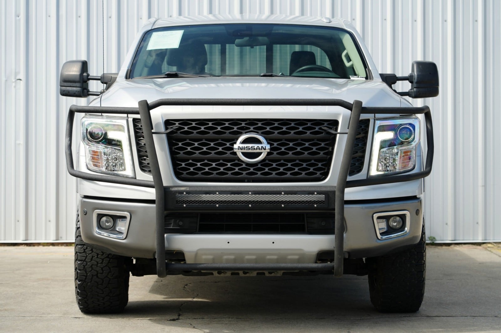 2019 Nissan Titan XD Pro-4X - Photo 6