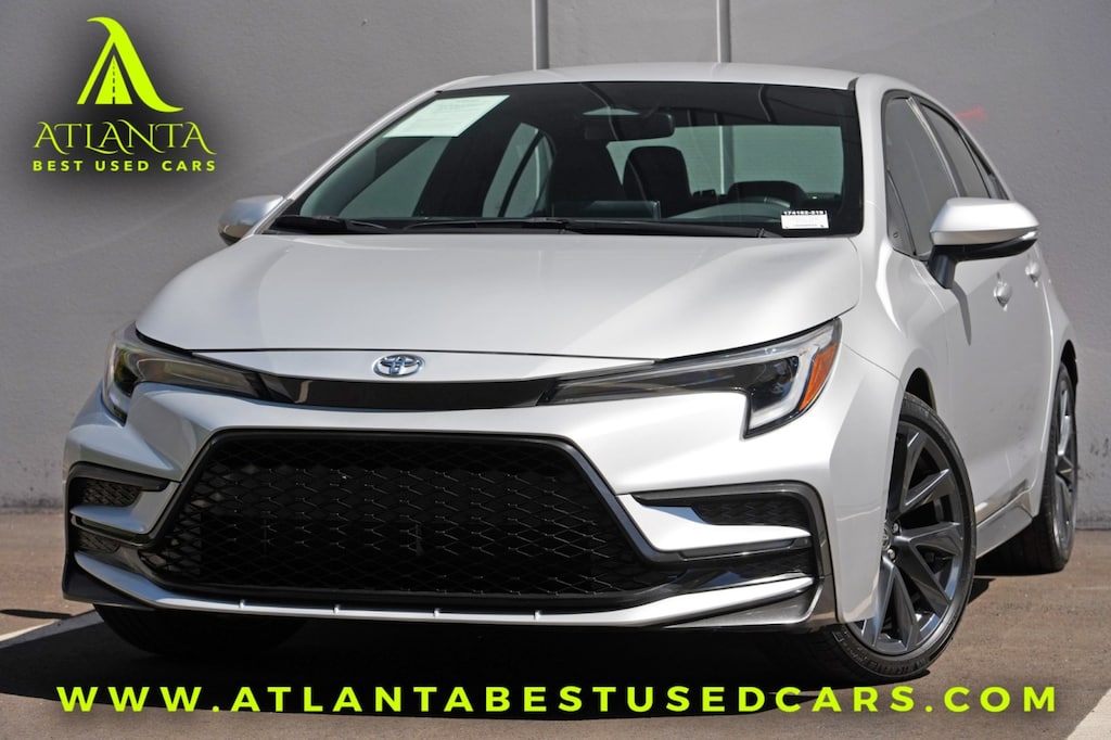Used 2024 Toyota Corolla SE Sedan