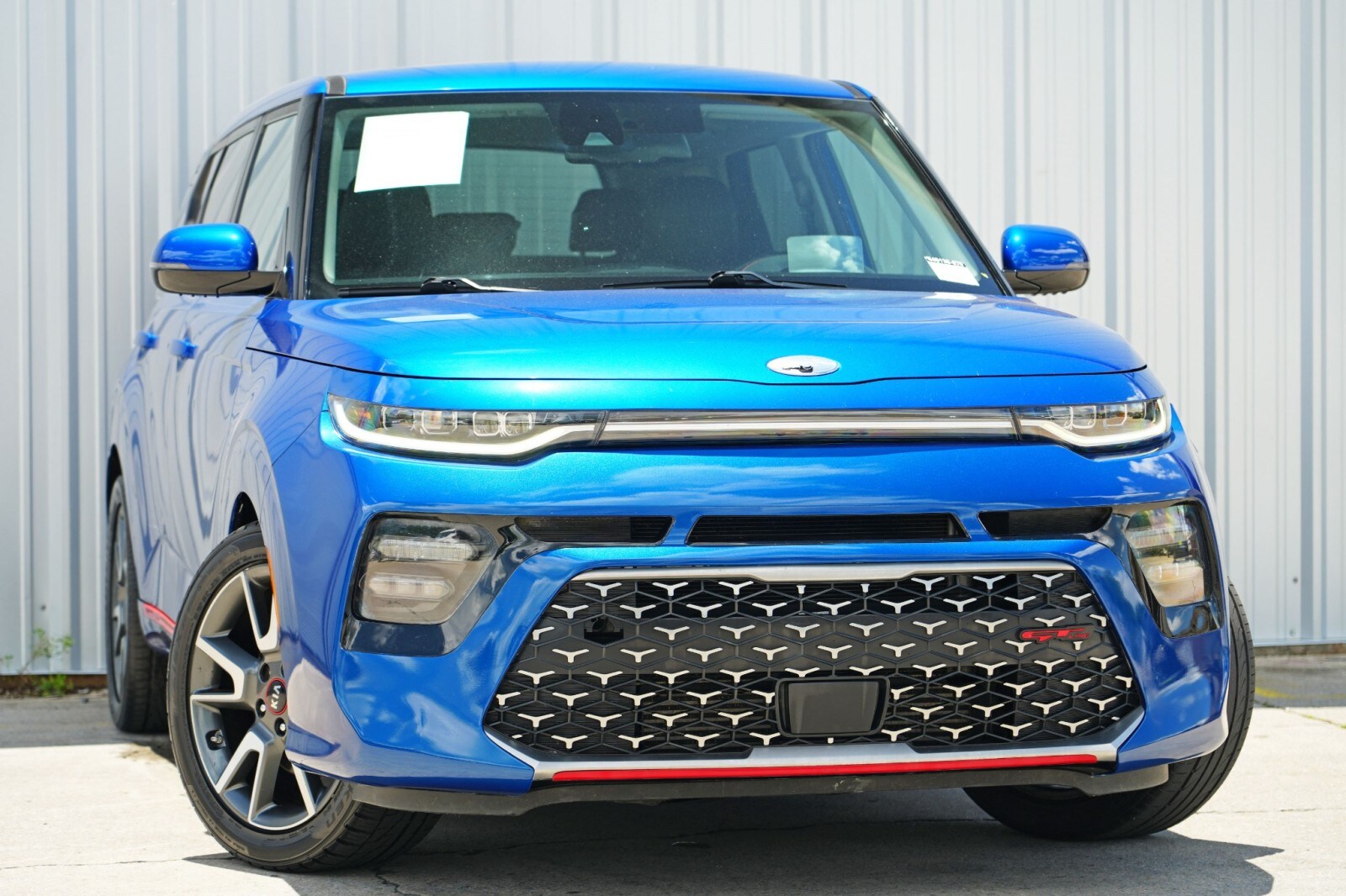 2020 Kia Soul GT-Line Turbo photo 2