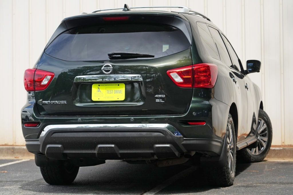 Used 2019 Nissan Pathfinder SL SUV