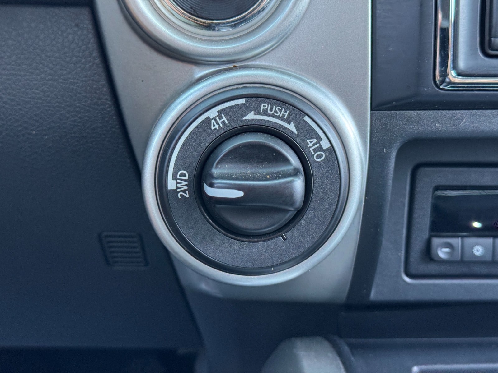 2019 Nissan Titan XD Pro-4X - Photo 25