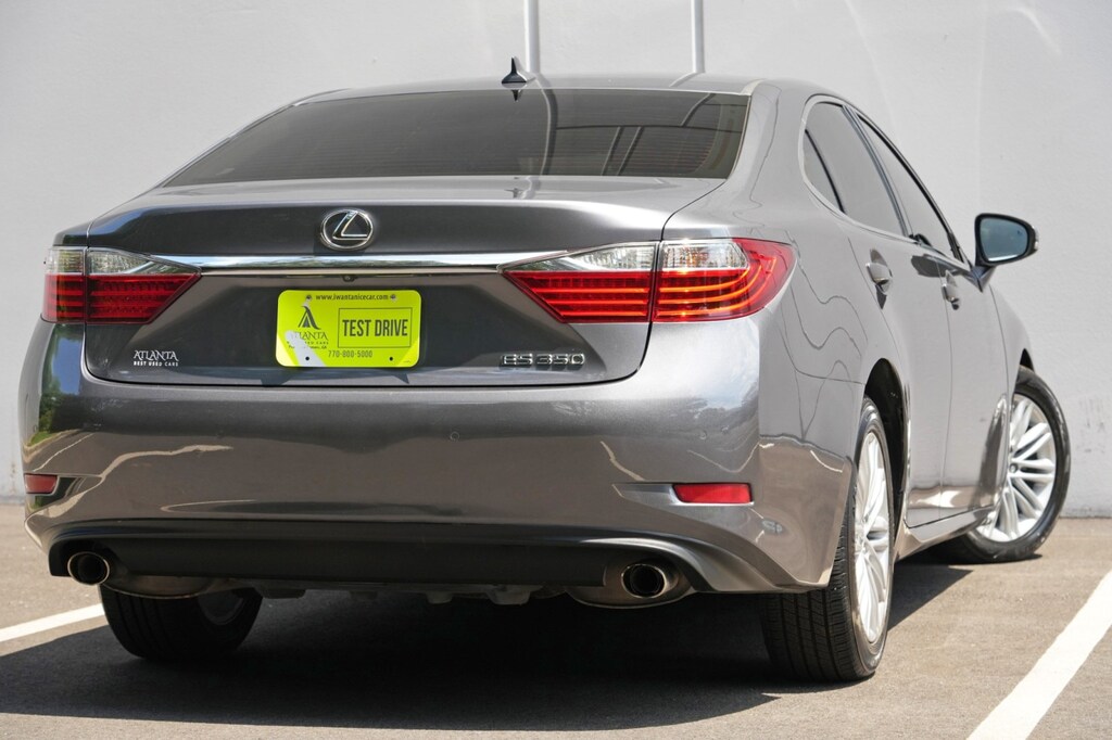 Used 2013 Lexus ES 350 4dr Sdn w/ Navigation & Luxury Packages Sedan
