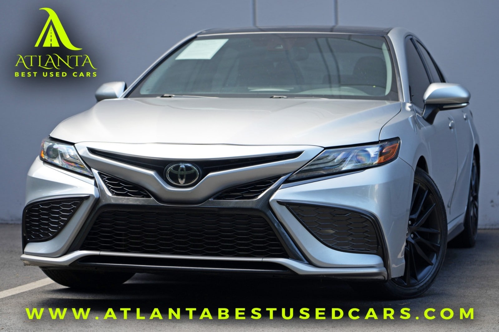 2021 Toyota Camry 2.5 Auto XSE AWD's photo