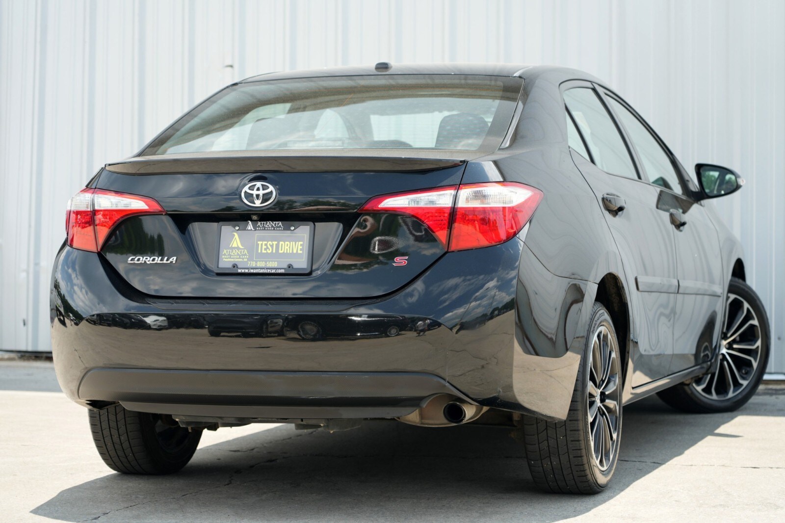 2016 Toyota Corolla Plus photo 3