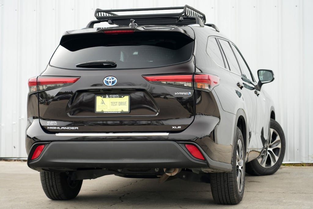 Used 2020 Toyota Highlander Hybrid Hybrid XLE SUV