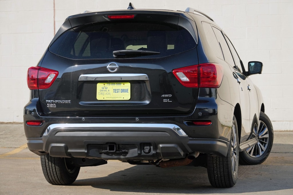 Used 2020 Nissan Pathfinder SL SUV