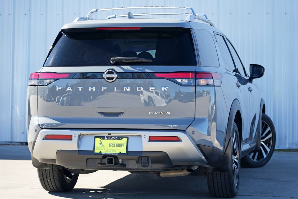 Used 2023 Nissan Pathfinder Platinum SUV
