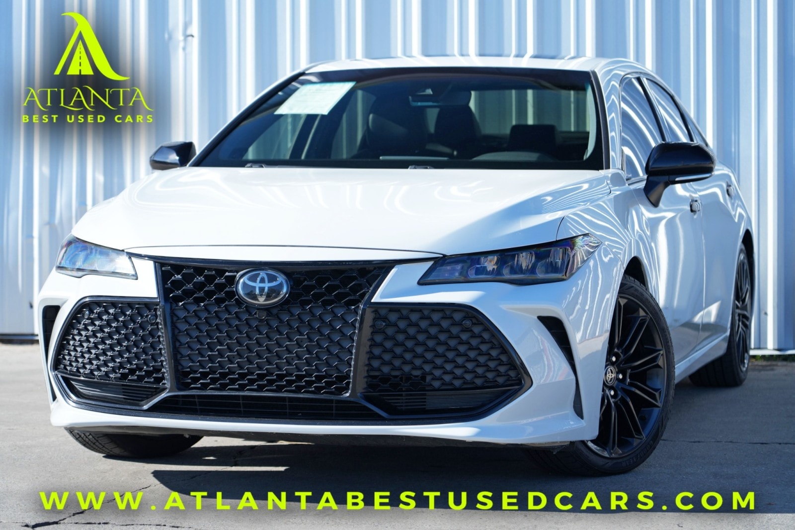 2021 Toyota Avalon XSE's photo