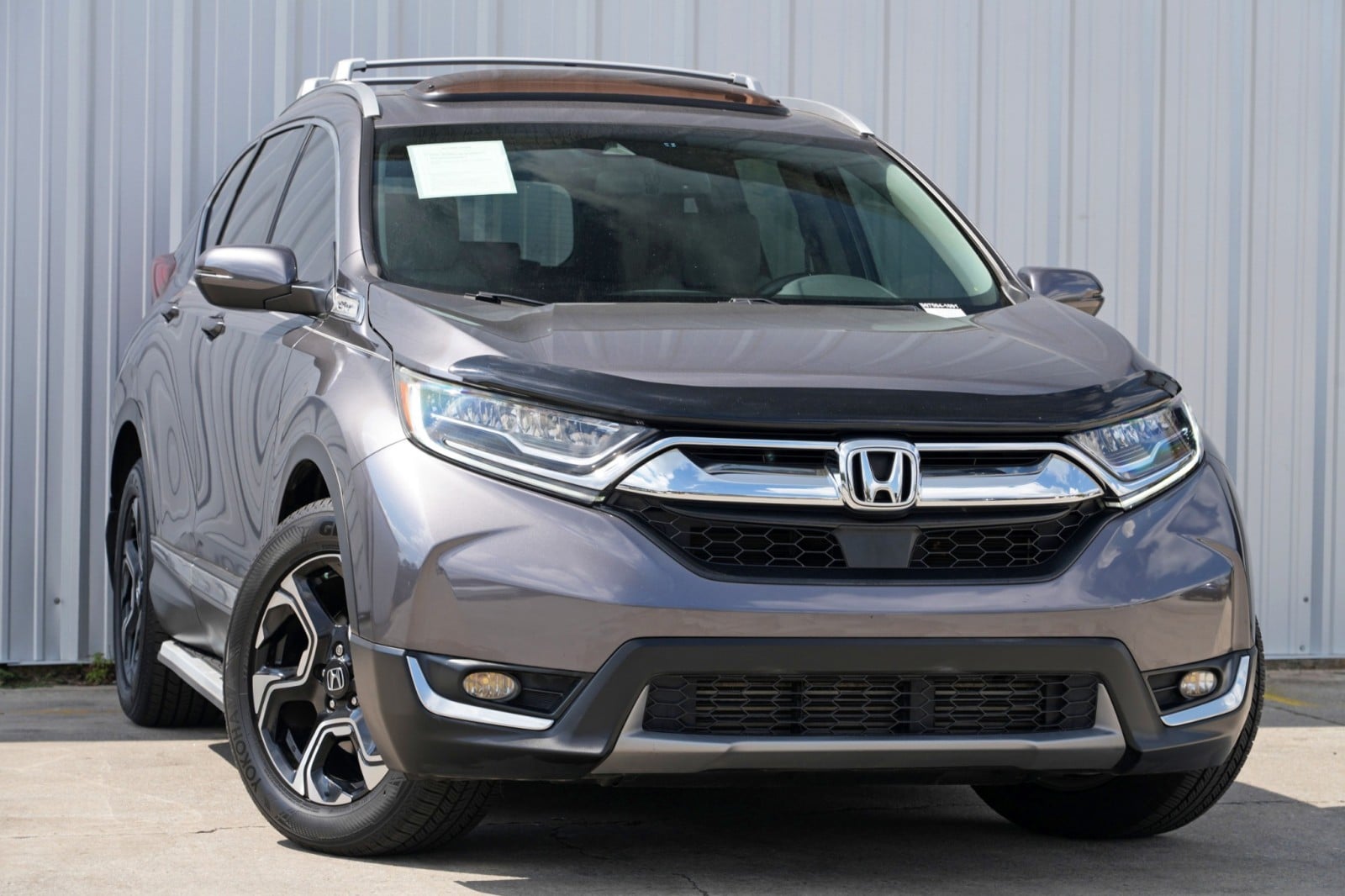 2019 Honda CR-V Touring photo 2