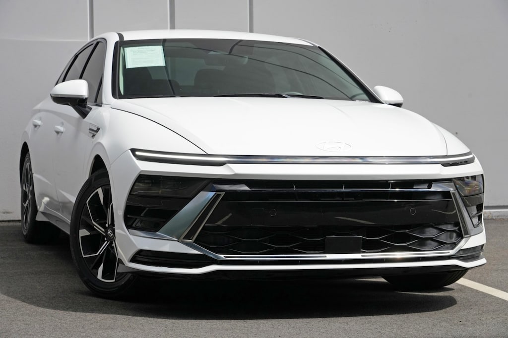 Used 2025 Hyundai Sonata SEL Sedan