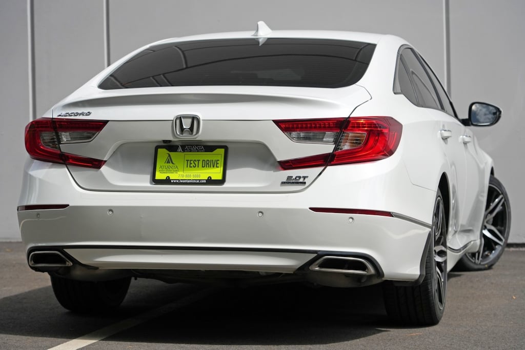 Used 2022 Honda Accord Touring 2.0T Sedan