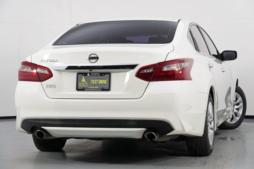 Used 2018 Nissan Altima 2.5 S w/ Convenience Package Sedan
