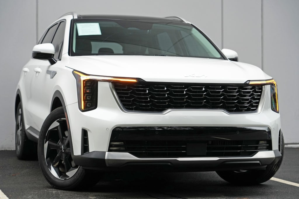 Used 2025 Kia Sorento Hybrid EX SUV