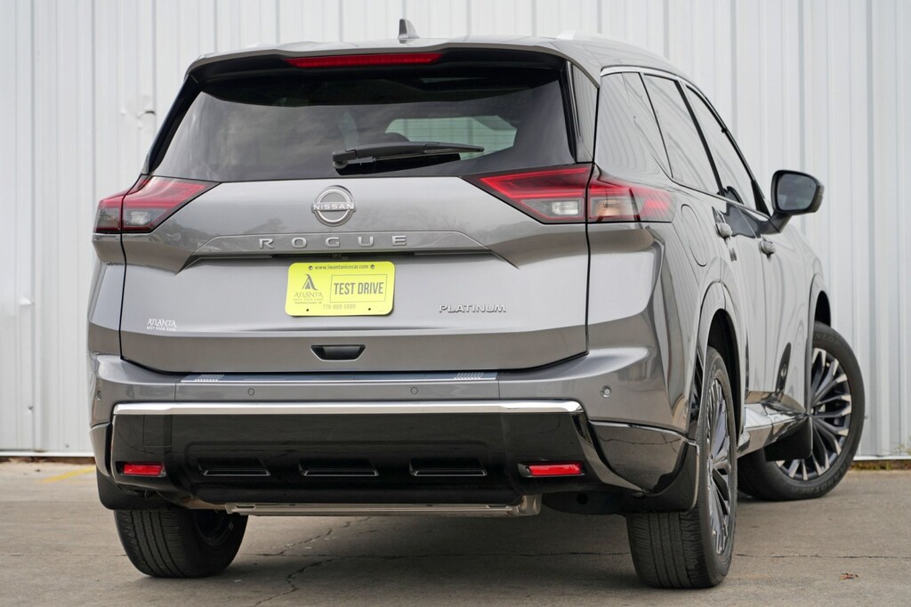 Used 2024 Nissan Rogue Platinum w/ Platinum Premium Package SUV