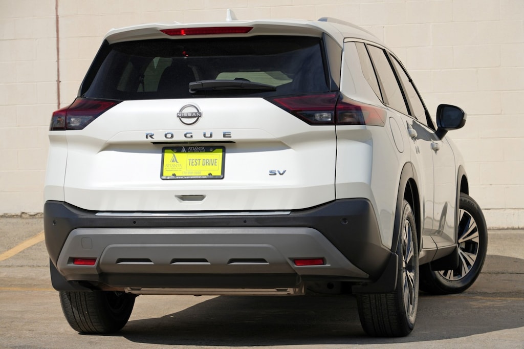 Used 2023 Nissan Rogue SV w/ Premium Package SUV