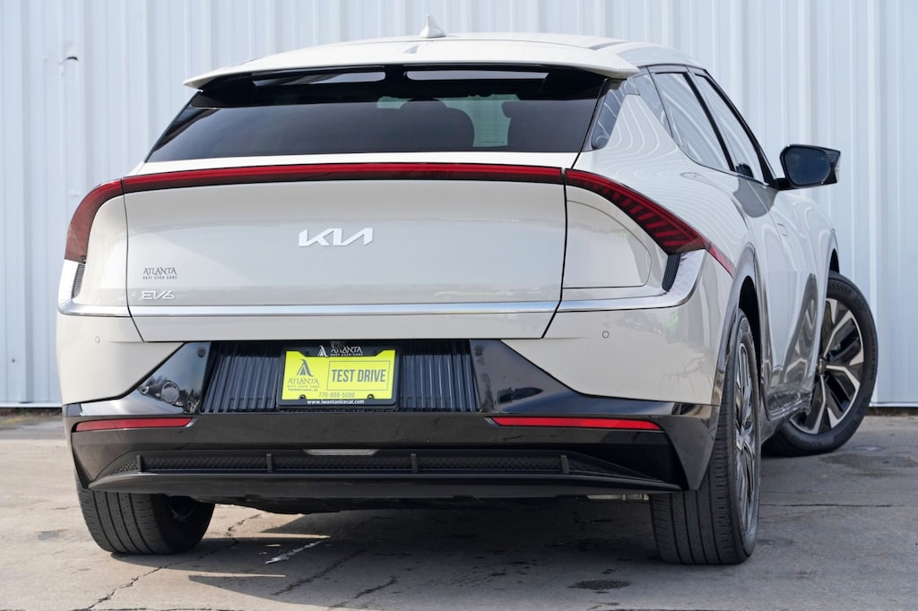 Used 2022 Kia EV6 Wind SUV